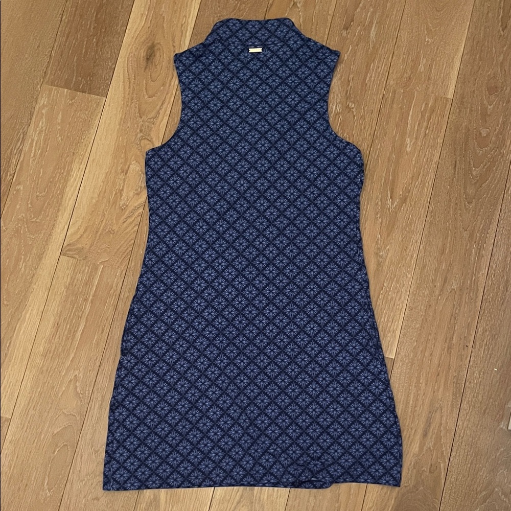 NWT Cabana Life Fisher Island- Blue Sleeveless Performance Zip Dress. UPF 50 - Picture 4 of 7